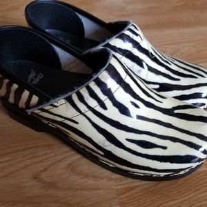 USED Dansko